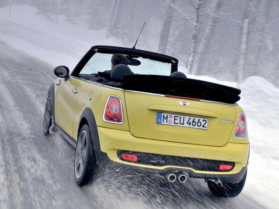  Mini Cooper S Cabrio 2009 года  (фото 26 из 130)